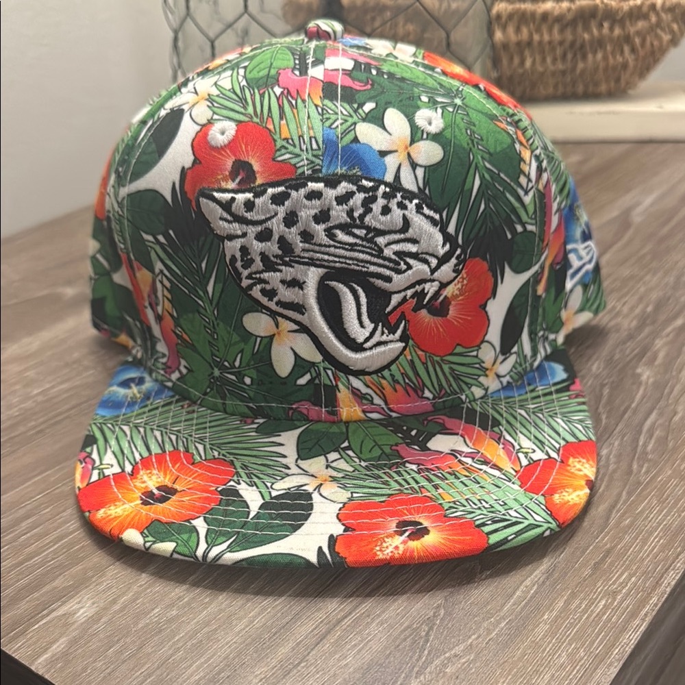 Jacksonville Jaguars Tropical Floral Men’s Cap